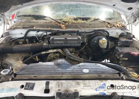 2001 Dodge Ram 1500 St from USA, damaged, VIN 1B7HC16Z41S232015